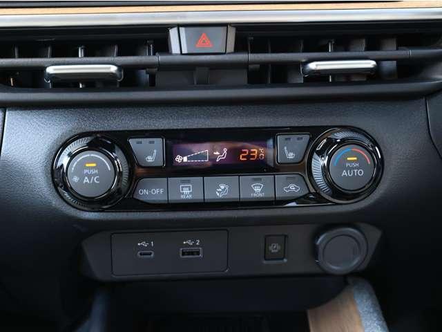 オーラ １．２　Ｇ　ＦＯＵＲ　レザーエディション　４ＷＤ　当社社用車ＵＰ／本革（エアリーグレー色）／ＢＯＳＥ　ワンオ－ナ－車　ＬＫＡ　レザーシート　追従クルコン　禁煙　ＬＥＤライト　バックモニター　インテリキー　４ＷＤ　ＥＴＣ　アルミ　記録簿　サイドカメラ　盗難警報器　キーレスエントリー　オートエアコン（7枚目）