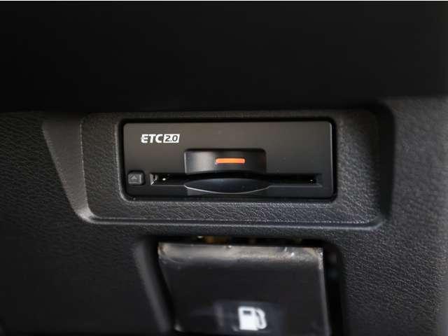 オーラ １．２　Ｇ　ＦＯＵＲ　レザーエディション　４ＷＤ　当社社用車ＵＰ／本革（エアリーグレー色）／ＢＯＳＥ　ワンオ－ナ－車　ＬＫＡ　レザーシート　追従クルコン　禁煙　ＬＥＤライト　バックモニター　インテリキー　４ＷＤ　ＥＴＣ　アルミ　記録簿　サイドカメラ　盗難警報器　キーレスエントリー　オートエアコン（16枚目）