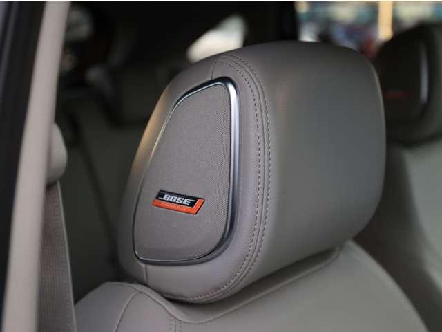 オーラ １．２　Ｇ　ＦＯＵＲ　レザーエディション　４ＷＤ　当社社用車ＵＰ／本革（エアリーグレー色）／ＢＯＳＥ　ワンオ－ナ－車　ＬＫＡ　レザーシート　追従クルコン　禁煙　ＬＥＤライト　バックモニター　インテリキー　４ＷＤ　ＥＴＣ　アルミ　記録簿　サイドカメラ　盗難警報器　キーレスエントリー　オートエアコン（19枚目）