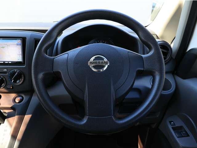 ＮＶ２００バネットバン １．６　ＤＸ　リモコンキー／バックモニター／前席パワーウ　バックカメラ付き　点検記録簿　メモリーナビ　パワーステアリング　エアバック　マニュアルエアコン　ナビＴＶ　ＡＢＳ　ワンセグ　キーフリー　フロントパワーウインドウ　ＥＴＣ付き（9枚目）