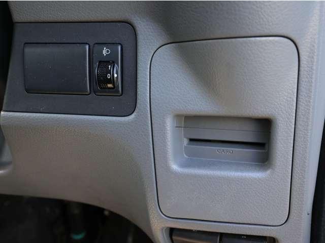 ＮＶ２００バネットバン １．６　ＤＸ　リモコンキー／バックモニター／前席パワーウ　バックカメラ付き　点検記録簿　メモリーナビ　パワーステアリング　エアバック　マニュアルエアコン　ナビＴＶ　ＡＢＳ　ワンセグ　キーフリー　フロントパワーウインドウ　ＥＴＣ付き（11枚目）