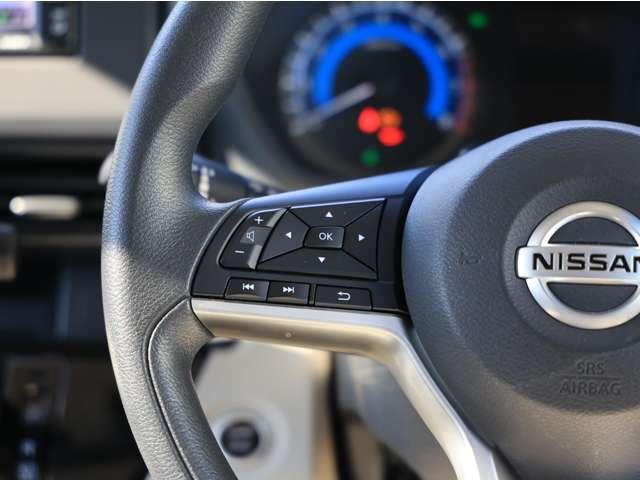 ルークス ６６０　Ｘ　／アラウンドビューモニター／踏み間違い防止　アラモニ　前後衝突軽減ブレーキ　ワンオーナー車　車線逸脱防止　ＥＴＣ　スマートキー　定期点検記録簿　キーフリー　ｉ－ｓｔｏｐ　フルオートエアコン　パワーウインドウ　バックカメラ　盗難防止　Ｗエアバック（8枚目）