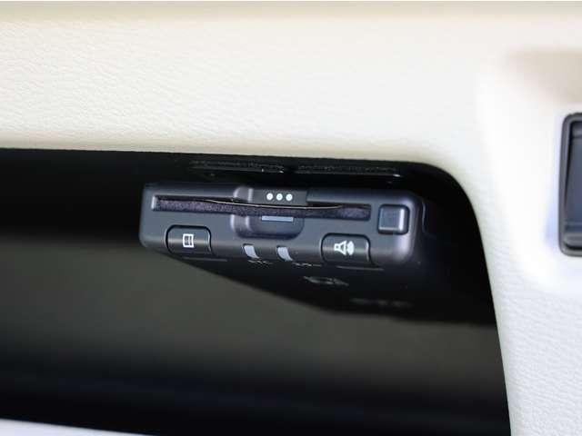 ルークス ６６０　Ｘ　／アラウンドビューモニター／踏み間違い防止　アラモニ　前後衝突軽減ブレーキ　ワンオーナー車　車線逸脱防止　ＥＴＣ　スマートキー　定期点検記録簿　キーフリー　ｉ－ｓｔｏｐ　フルオートエアコン　パワーウインドウ　バックカメラ　盗難防止　Ｗエアバック（15枚目）