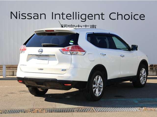 エクストレイル 2.0 20X エマージェンシーブレーキパッケージ 2列車 踏み間違い防止/衝突被害軽減ブレーキ/アラ 車線逸脱警告 AUTOエアコン 衝突軽減ブレーキ クルーズコントロール LEDライト 整備記録簿 Wエアバック リアカメラ ワンオーナー車 ETC PS サイドカメラ 盗難防止システム ナビTV(2枚目)