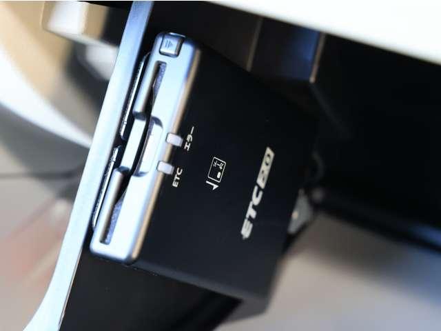 NV100クリッパーリオ 660 G ハイルーフ 衝突被害軽減ブレーキ/踏み間違い防止/バッ ブレーキサポート バックモニター 1オ-ナ- レーンキープアシスト スマートキ 盗難防止装置 ETC付き キーフリーシステム エアコン 記録簿 ドラレコ 助手席エアバッグ ワンセグTV I-STOP(19枚目)