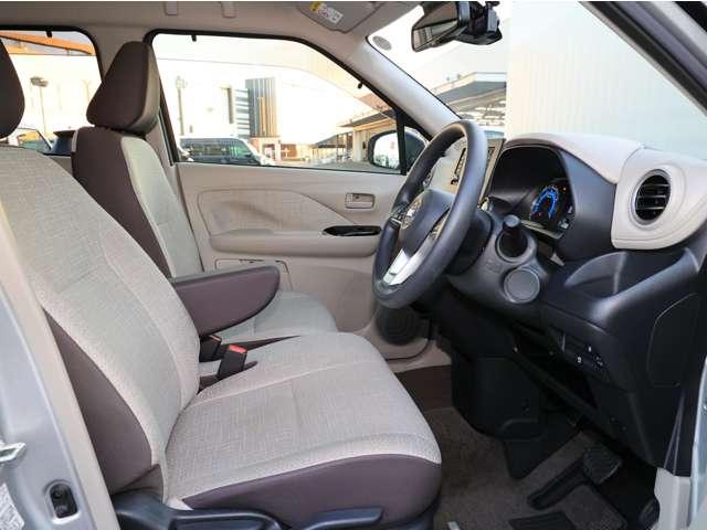 デイズ ６６０　Ｘ　踏み間違い防止／衝突被害軽減ブレーキ／アラ　アラウンドＭ　踏み間違え防止　スマートキー　イモビライザー　バックカメラ　１オーナー　レーンキープ　アイドリングストップ　ドライブレコーダー　キーレス　フルオートエアコン　ＷＡＢ　記録簿　ＰＳ　ＡＢＳ（4枚目）