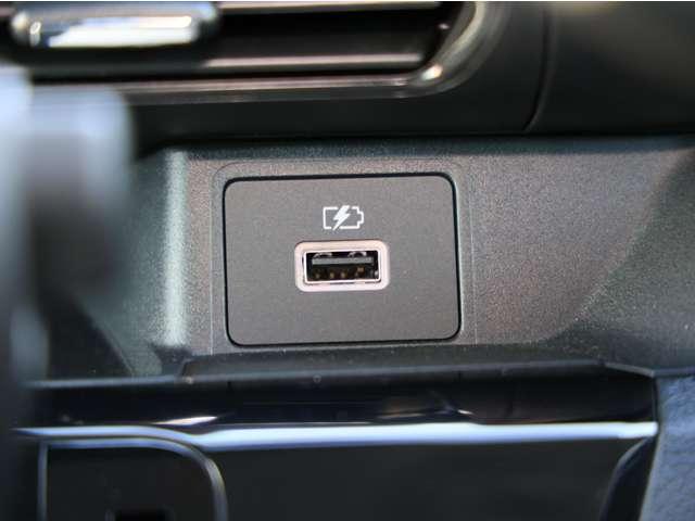 デイズ ６６０　Ｘ　踏み間違い防止／衝突被害軽減ブレーキ／アラ　アラウンドＭ　踏み間違え防止　スマートキー　イモビライザー　バックカメラ　１オーナー　レーンキープ　アイドリングストップ　ドライブレコーダー　キーレス　フルオートエアコン　ＷＡＢ　記録簿　ＰＳ　ＡＢＳ（14枚目）