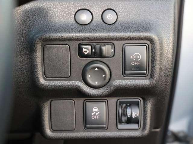 ノート 1.2 X DIG-S インテリキー/マニュアルエアコン/純正メモ アイドリングストップ機能 左右エアバック AAC スマキー ETC 整備記録簿 パワーウィンドウ ABS キーフリー 1オーナー ナビTV パワーステアリング メモリーナビ ワンセグ エアバック(13枚目)