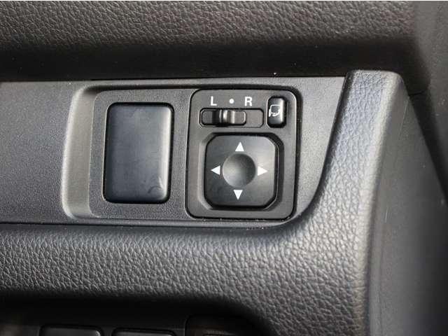 デイズ 660 ハイウェイスターGターボ 衝突被害軽減ブレーキ/踏み間違い衝突防止( 誤発進抑制 点検記録簿 運転席エアバッグ スマキー ナビTV ワンオーナー ETC バックモニター ワンセグ セキュリティーアラーム ドラレコ エアコン ABS パワステ キーレスエントリー アルミ(17枚目)