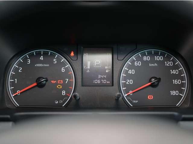 ＮＶ３５０キャラバンバン ２．０　ＤＸ　ロングボディ　※左側面修復歴有／メモリーナビ／ＴＶ／ＥＴＣ２．０／　ブレーキサポート　メモリナビ　ワンオ－ナ－車　整備記録簿　キーレスリモコン　パワーウインド　ワンセグ　ＥＴＣ車載器　ドライブレコーダー　ＡＣ　エアバック　ＰＳ　ナビＴＶ　ＡＢＳ付　バックカメラ付（8枚目）