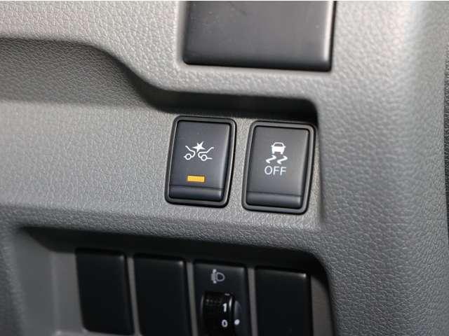 ＮＶ３５０キャラバンバン ２．０　ＤＸ　ロングボディ　※左側面修復歴有／メモリーナビ／ＴＶ／ＥＴＣ２．０／　ブレーキサポート　メモリナビ　ワンオ－ナ－車　整備記録簿　キーレスリモコン　パワーウインド　ワンセグ　ＥＴＣ車載器　ドライブレコーダー　ＡＣ　エアバック　ＰＳ　ナビＴＶ　ＡＢＳ付　バックカメラ付（12枚目）