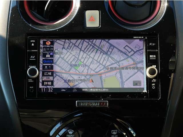 ノート １．２　ｅ－ＰＯＷＥＲ　ＮＩＳＭＯ　踏み間違い衝突防止／アラウンドビューモニ　ＬＥＤランプ　ワンオーナー車　Ｂカメラ　メモリーナビ付き　レーンアシスト　フルオートエアコン　スマートキープッシュスタート　Ｗエアバッグ　アルミ　キーフリー　ドラレコ　記録簿　サイドカメラ　エアバック（4枚目）