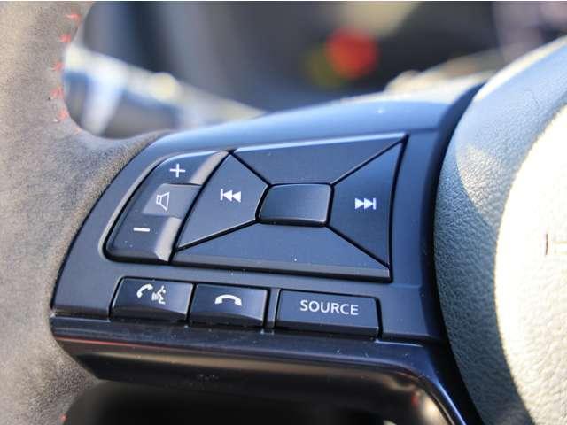 ノート １．２　ｅ－ＰＯＷＥＲ　ＮＩＳＭＯ　踏み間違い衝突防止／アラウンドビューモニ　ＬＥＤランプ　ワンオーナー車　Ｂカメラ　メモリーナビ付き　レーンアシスト　フルオートエアコン　スマートキープッシュスタート　Ｗエアバッグ　アルミ　キーフリー　ドラレコ　記録簿　サイドカメラ　エアバック（9枚目）