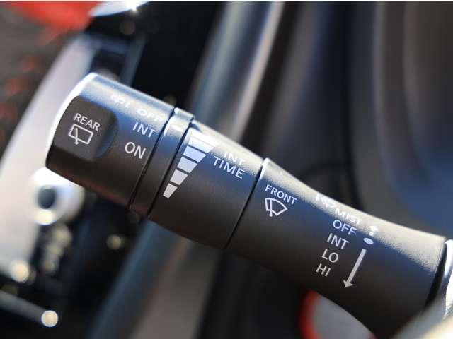 ノート １．２　ｅ－ＰＯＷＥＲ　ＮＩＳＭＯ　踏み間違い衝突防止／アラウンドビューモニ　ＬＥＤランプ　ワンオーナー車　Ｂカメラ　メモリーナビ付き　レーンアシスト　フルオートエアコン　スマートキープッシュスタート　Ｗエアバッグ　アルミ　キーフリー　ドラレコ　記録簿　サイドカメラ　エアバック（10枚目）