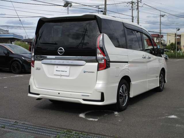 セレナ １．２　ｅ－ＰＯＷＥＲ　ハイウェイスター　Ｖ　プロパイロット／アラウンドビューモニター　３６０°カメラ　エマジェンシーブレーキ　１オナ　スマキー　バックカメラ　ＬＥＤ　レーンアシスト　点検記録簿付　ＥＴＣ　ドラレコ　イモビ　サイドカーテンエアバック　フルオートエアコン　アルミホイール（2枚目）