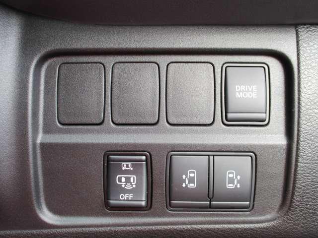 セレナ １．２　ｅ－ＰＯＷＥＲ　ハイウェイスター　Ｖ　プロパイロット／アラウンドビューモニター　３６０°カメラ　エマジェンシーブレーキ　１オナ　スマキー　バックカメラ　ＬＥＤ　レーンアシスト　点検記録簿付　ＥＴＣ　ドラレコ　イモビ　サイドカーテンエアバック　フルオートエアコン　アルミホイール（14枚目）