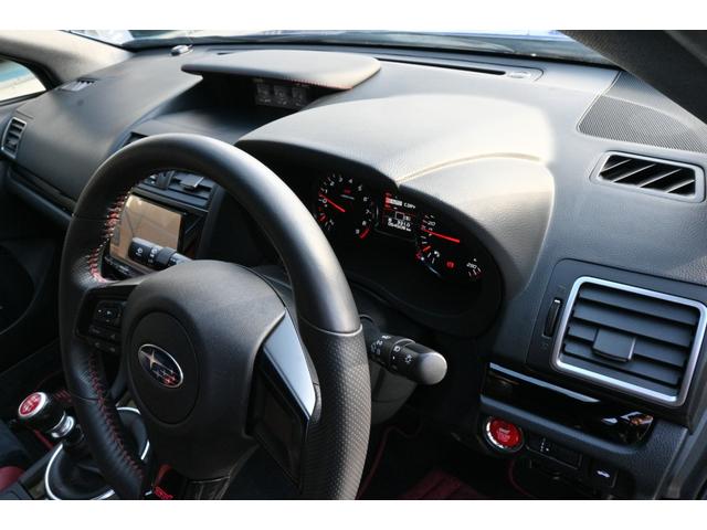 ダッシュボード周りも目立つキズ等ありません！