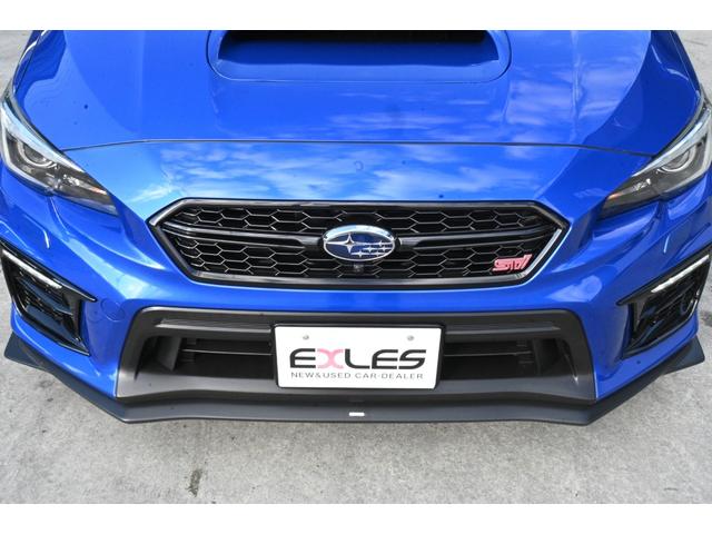 フロントエアロも割れやフロント部分にも目立つ飛び石キズはありません。