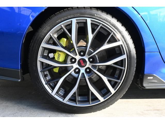 イエロキャリパーは、サーキット走行など、激しい走行するとキャリパーが熱を持ち、変色してしまいます。コチラのＷＲＸはそういった症状もなく、キレイな状態を維持しています。＊運転席側リア