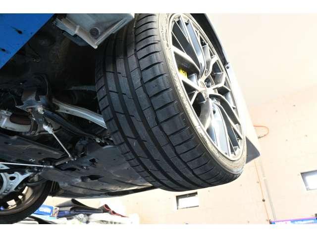 WRX STI STI タイプS 最終F型 1年ロング保証付き オプションRECAROシート アドバンストセフティ&パフォーマンスPKG 純正パナソニック8型ナビ&3方向カメラ&ETC2.0&ドラレコ 新品タイヤ ワンオーナー&禁煙車(16枚目)