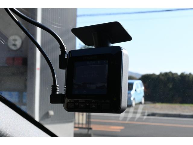 ＷＲＸ Ｓ４ ２．０ＧＴ－Ｓアイサイト　最終Ｆ型　１年ロング保証付　アイサイトｖｅｒ３＆アドバンスドセーフティ　ＳＴＩエアロ＆大型リヤウィング装着車　ＢＬＴＺ車高調　純正８型ナビ＆３方向カメラ＆ＥＴＣ２．０＆ドラレコ　新品タイヤ装着　禁煙車（16枚目）