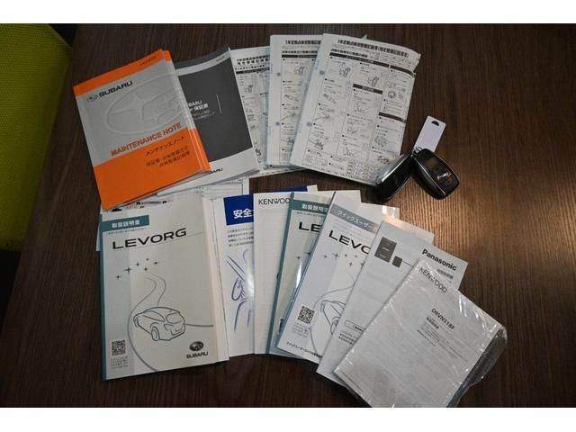 レヴォーグ １．６ＧＴアイサイト　Ｖスポーツ　後期Ｅ型　特別仕様車　１年ロング保証付き　アドバンスドセ－フティ　ＳＴＩコンプリートキット＆パフォーマンスマフラー　ケンウッド８インチナビ＆３方向カメラ＆ＥＴＣ２．０＆ドラレコ　　禁煙車（4枚目）