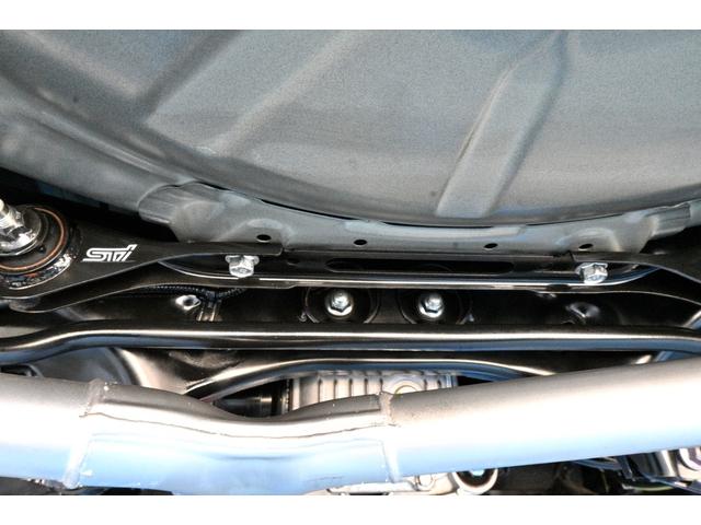 レヴォーグ １．６ＧＴアイサイト　Ｖスポーツ　後期Ｅ型　特別仕様車　１年ロング保証付き　アドバンスドセ－フティ　ＳＴＩコンプリートキット＆パフォーマンスマフラー　ケンウッド８インチナビ＆３方向カメラ＆ＥＴＣ２．０＆ドラレコ　　禁煙車（7枚目）