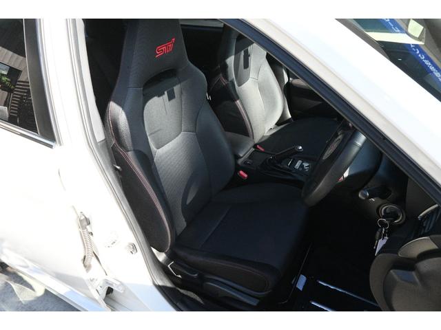 インプレッサ ＷＲＸ　ＳＴｉ　スペックＣ　後期Ｅ型　ＳＴＩスポイラー＆鍛造１８アルミ　クスコタワーバー＆スタビ　補強パーツ　ＨＫＳ車高調＆スーパーターボマフラー＆エアクリーナー　ＤＥＦＩブースト計　カロッツエリア製ナビ＆Ｂカメラ＆ＥＴＣ（34枚目）