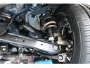 リヤ右側 足回り画像です!リヤ側のもフロント同様、ブッシュやブーツ類に亀裂、破れは見当たりません!