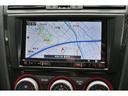 ディーラーオプション、カロッツエリア８インチ装着。ＣＤ＆ＤＶＤ再生はもちろんＴＶ視聴ＯＫ。ブルートゥース通信によるスマホ連携での音楽再生＆ハンズフリー通話もＯＫ