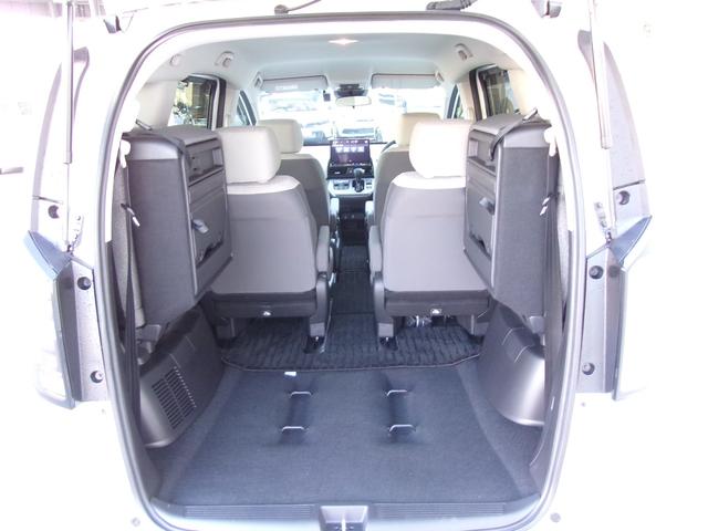 フリード ｅ：ＨＥＶエアー（9枚目）