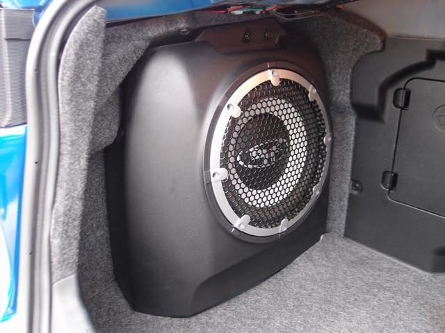 ＲＥＣＡＲＯハーフレザーシート／ロックフォードスピーカー／ＴＲＤドアプロテクター／デジタルインナーミラー／前後ドラレコ／パドルシフト／取説／過去分解整備記録簿１３枚Ｈ２１．６／Ｈ２１．１０／