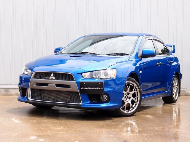 ＲＥＣＡＲＯハーフレザーシート／ロックフォードスピーカー／ＴＲＤドアプロテクター／デジタルインナーミラー／前後ドラレコ／パドルシフト／取説／過去分解整備記録簿１３枚Ｈ２１．６／Ｈ２１．１０／