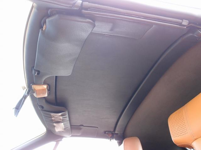 サバンナRX-7 カブリオレ 走行44961kmディーラーリビルトエンジン載替 令和7年1月ディーラー全塗装 整備記録簿14枚 ディーラー納品書23枚 BBS16AW フジツボマフラー 茶革 5MT 整備部品交換歴 電動オープン(13枚目)