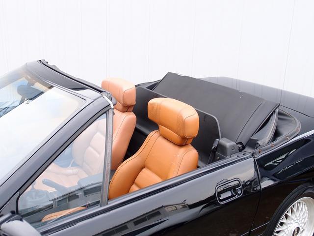 サバンナRX-7 カブリオレ 走行44961kmディーラーリビルトエンジン載替 令和7年1月ディーラー全塗装 整備記録簿14枚 ディーラー納品書23枚 BBS16AW フジツボマフラー 茶革 5MT 整備部品交換歴 電動オープン(15枚目)