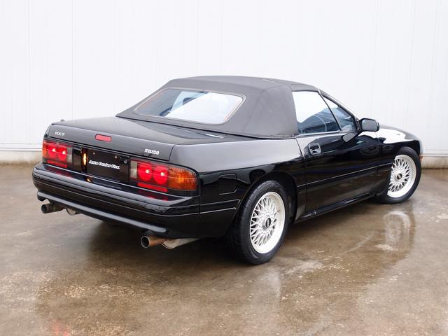 サバンナRX-7 カブリオレ 走行44961kmディーラーリビルトエンジン載替 令和7年1月ディーラー全塗装 整備記録簿14枚 ディーラー納品書23枚 BBS16AW フジツボマフラー 茶革 5MT 整備部品交換歴 電動オープン(24枚目)