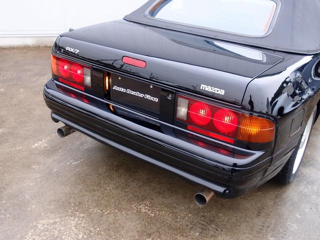 サバンナRX-7 カブリオレ 走行44961kmディーラーリビルトエンジン載替 令和7年1月ディーラー全塗装 整備記録簿14枚 ディーラー納品書23枚 BBS16AW フジツボマフラー 茶革 5MT 整備部品交換歴 電動オープン(47枚目)