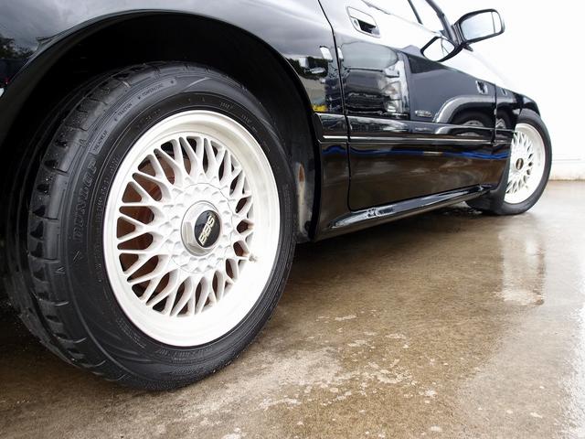 サバンナRX-7 カブリオレ 走行44961kmディーラーリビルトエンジン載替 令和7年1月ディーラー全塗装 整備記録簿14枚 ディーラー納品書23枚 BBS16AW フジツボマフラー 茶革 5MT 整備部品交換歴 電動オープン(55枚目)