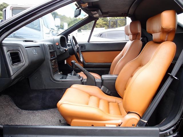 サバンナRX-7 カブリオレ 走行44961kmディーラーリビルトエンジン載替 令和7年1月ディーラー全塗装 整備記録簿14枚 ディーラー納品書23枚 BBS16AW フジツボマフラー 茶革 5MT 整備部品交換歴 電動オープン(71枚目)