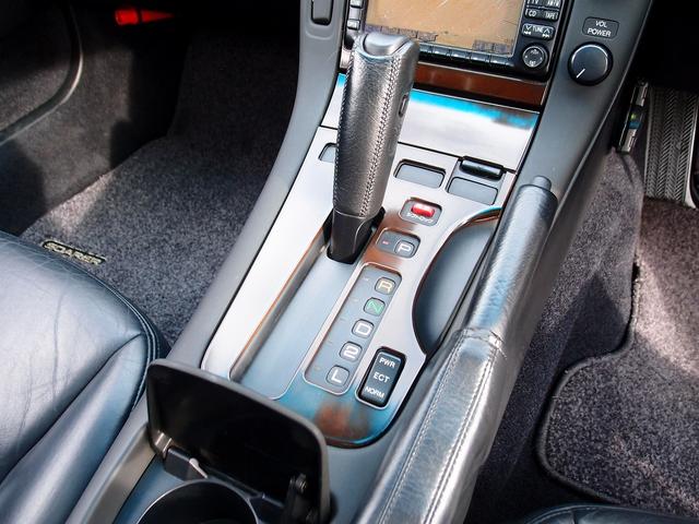 ソアラ 3.0GT 過去分解整備記録簿18枚 純正ナビ サンルーフ 黒革シート ETC 純正15AWタイヤ7分山 パワーシート フルノーマル車両 全車検時整備記録簿付 スモーク 純正ドアバイザー クルーズ 取説 整備手帳(14枚目)