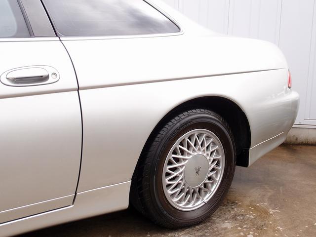 ソアラ 3.0GT 過去分解整備記録簿18枚 純正ナビ サンルーフ 黒革シート ETC 純正15AWタイヤ7分山 パワーシート フルノーマル車両 全車検時整備記録簿付 スモーク 純正ドアバイザー クルーズ 取説 整備手帳(40枚目)