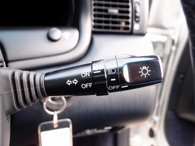 ソアラ 3.0GT 過去分解整備記録簿18枚 純正ナビ サンルーフ 黒革シート ETC 純正15AWタイヤ7分山 パワーシート フルノーマル車両 全車検時整備記録簿付 スモーク 純正ドアバイザー クルーズ 取説 整備手帳(75枚目)