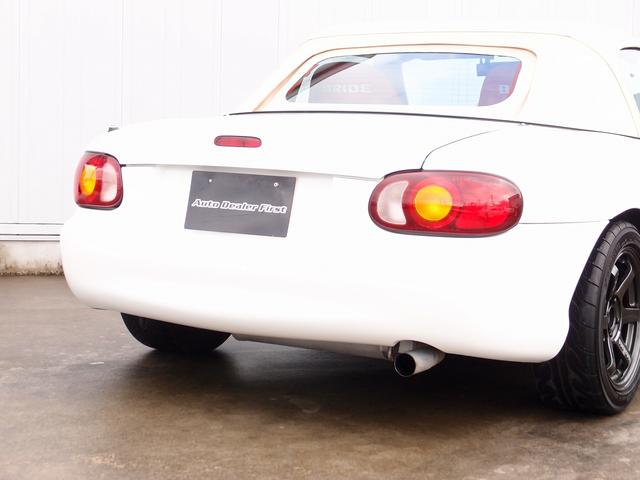 ロードスター Ｓ　スノーフレークホワイトパールマイカ全塗装　ＴＥＩＮ車高調　ＲＡＹＳ製ＴＥ３７ＳＯＮＩＣ１５ＡＷ　幌張替　ヘッドライト新品　ＢＲＩＤＥシート二脚マキシムエキマニ　ＮＤ用ブレンボ　ＴＥＩＮＥＤＦＣ　ＥＴＣ（26枚目）