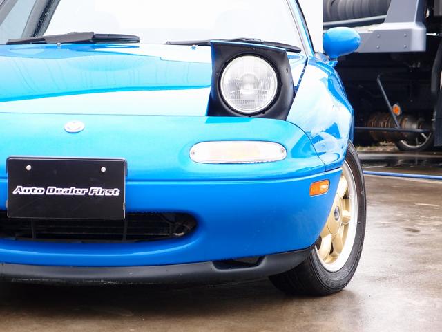 ユーノスロードスター ノーマルベース　ＲＳファクトリーサス　純正１４ＡＷタイヤ７分山　ＥＴＣ　幌張替済　フジツボエキマニ　ＭＯＭＯステアリング　ロールバー　石井自動車サイドバー　ＮＧＫプラグコード　シフトノブ　サイドブレーキ　整備記録簿（7枚目）