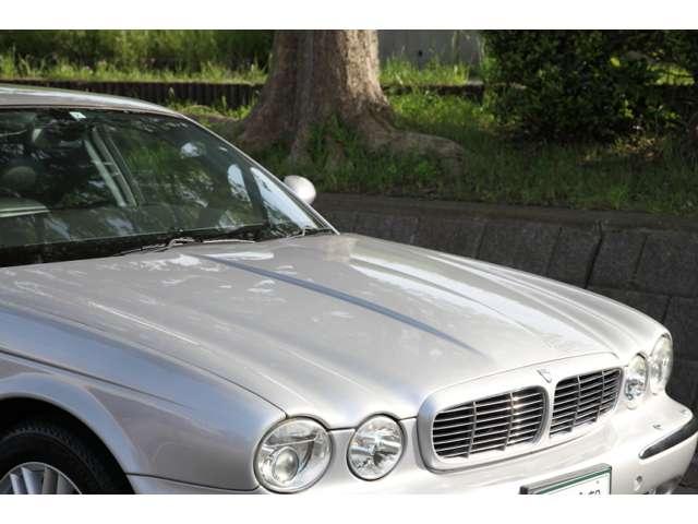 ＸＪ ＸＪ８　Ｌ　４．２　右ハンドル　ロングボディ　黒革　クルーズコントロール　障害物センサー　頸部衝撃緩和ヘッドレスト　エアサスペンション　パワーシート　シートヒーター　本革シート　フォグランプ（15枚目）