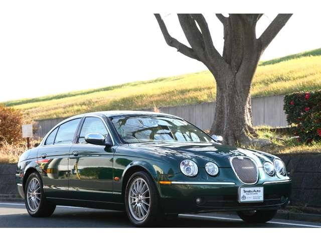 Ｓタイプ ３．０ソブリン　クルーズコントロール　障害物センサー　盗難防止装置　ＤＶＤナビ　ＥＴＣ　本革シート　シートヒーター　パワーシート　フロントフォグランプ　キーレス（2枚目）