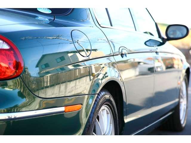 Ｓタイプ ３．０ソブリン　クルーズコントロール　障害物センサー　盗難防止装置　ＤＶＤナビ　ＥＴＣ　本革シート　シートヒーター　パワーシート　フロントフォグランプ　キーレス（23枚目）