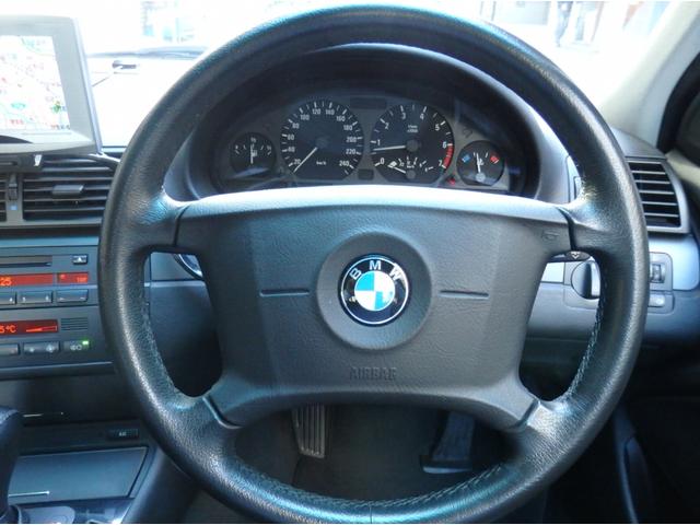 3シリーズ 320i ワンオーナー E46型 2.2リットル直列6気筒DOHC24バルブエンジン ABS ASC+T 純正16AW POTENZA ETC 保証書 取説 全ディーラー整備記録 フルノーマル 屋内保管禁煙車(9枚目)