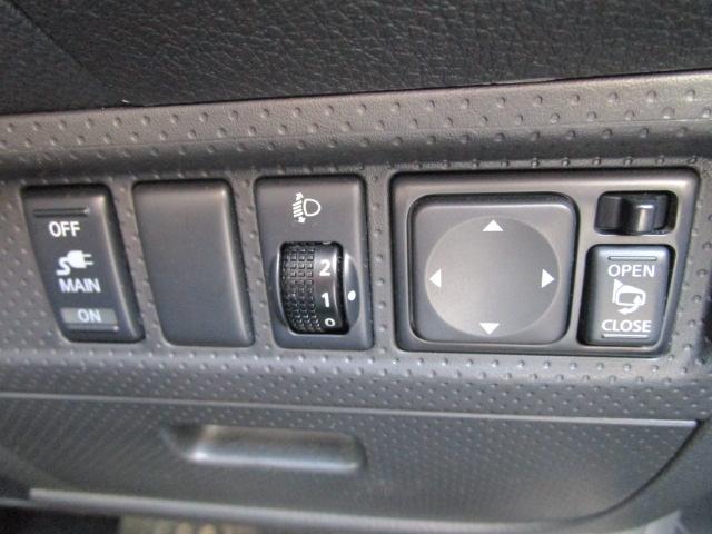 VE ユーザー買取車 ETC フルセグTV DVD再生可能 USB接続可能 Bluetooth接続可能 キーレス(18枚目)
