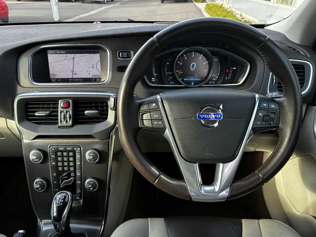 VOLVO V40 CROSS COUNTRY T5 AWD